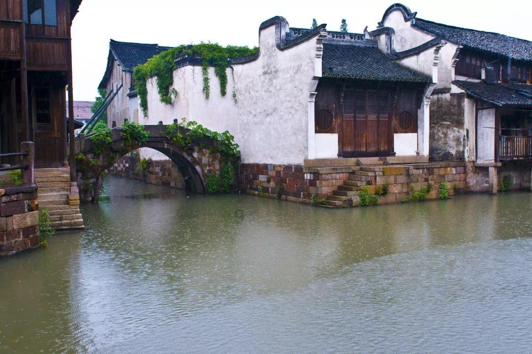 奇形怪状